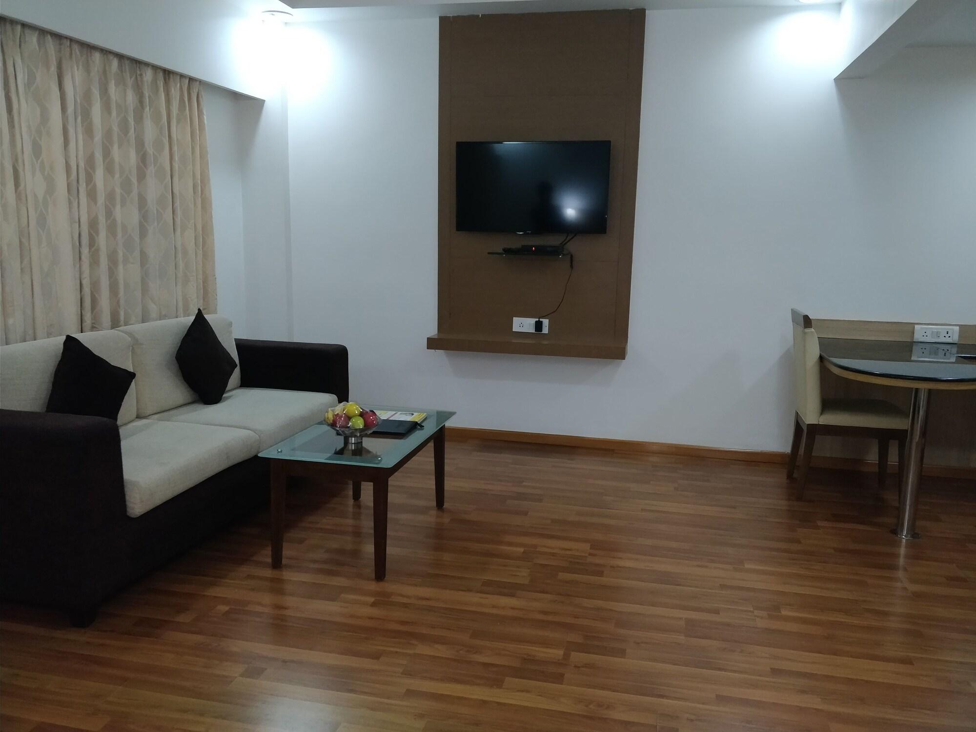 Hotel Ambient Turret Bangalore Extérieur photo