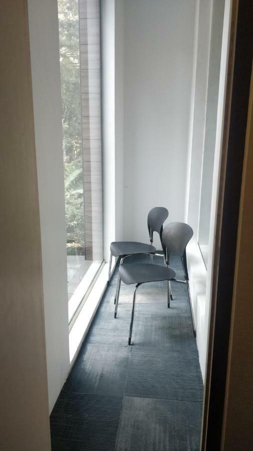 Hotel Ambient Turret Bangalore Extérieur photo